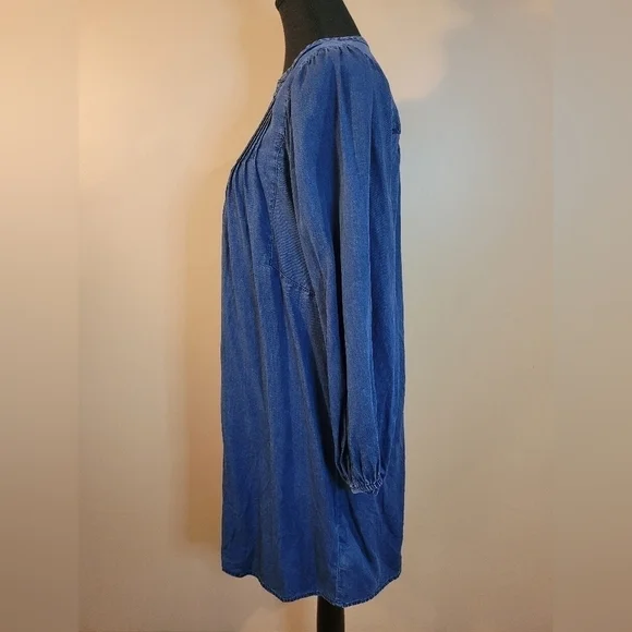 OLD NAVY Light-Weight Blue Denim Dress, Size Generous XS - Picture 4 of 12